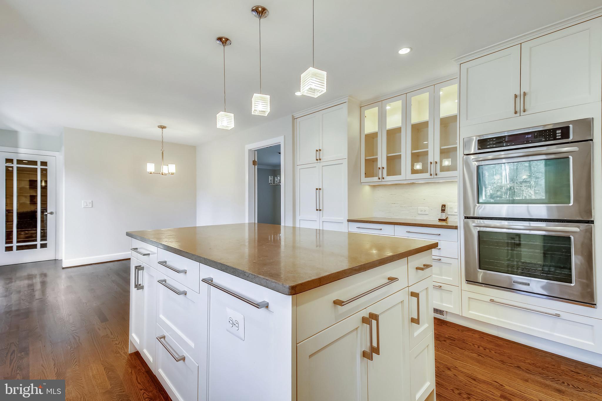 1716 Besley Road Vienna, VA 22182 - Photo 14 of 90 Gallery Image 14