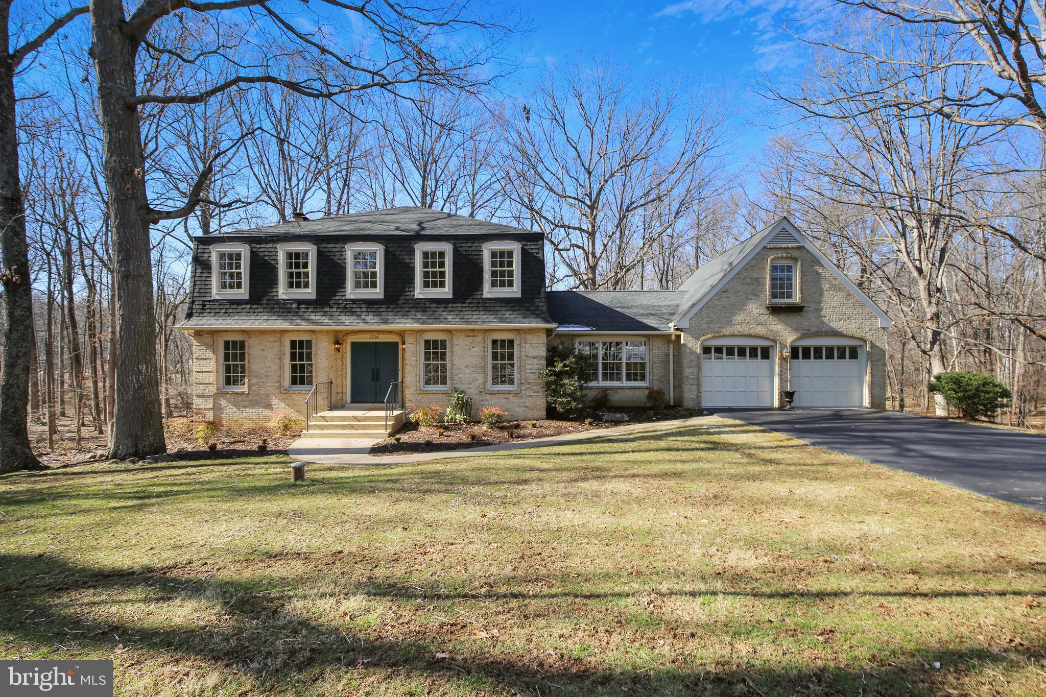 1716 Besley Road Vienna, VA 22182 - Photo 3 of 90 Gallery Image 3