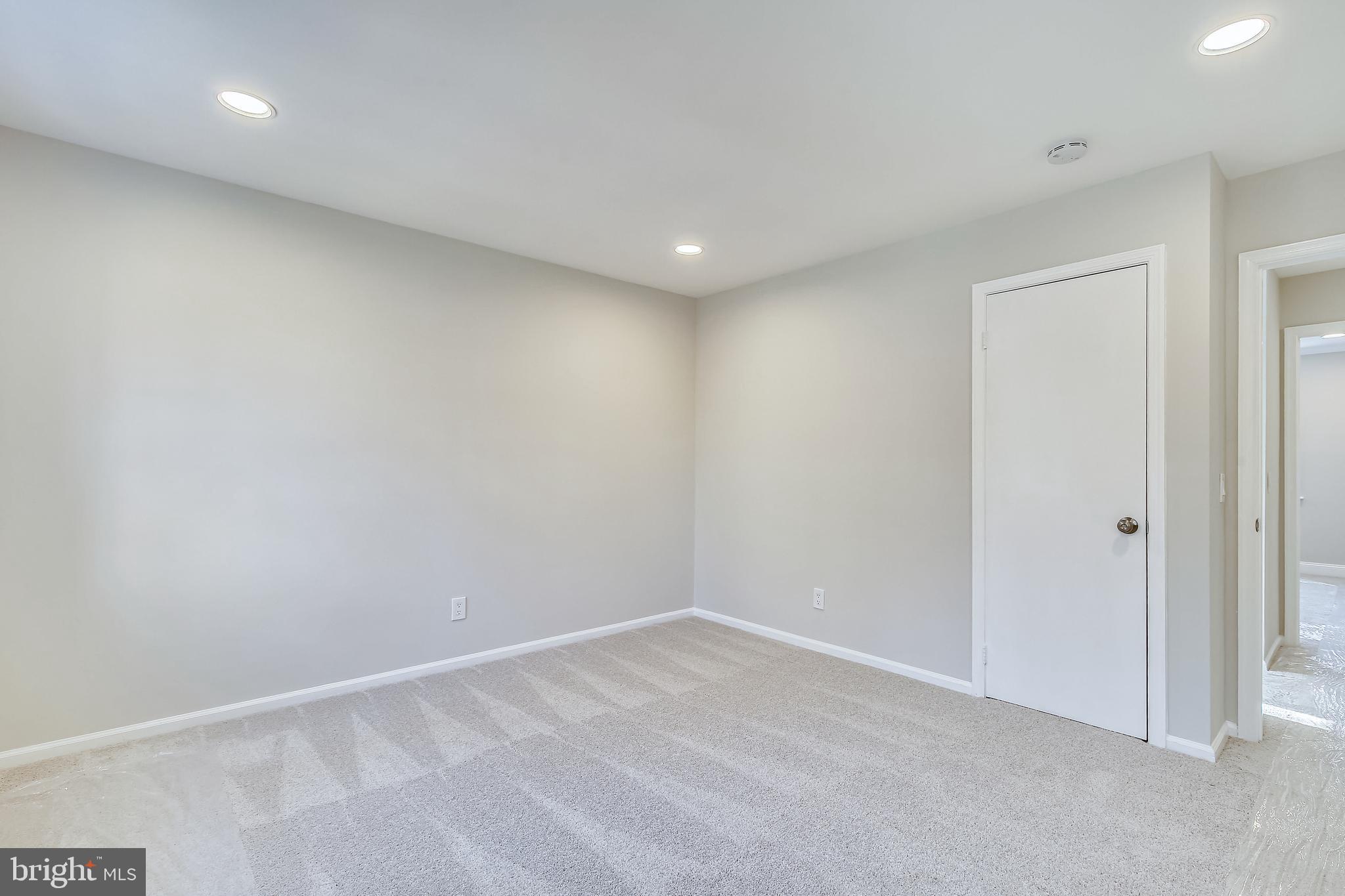 1716 Besley Road Vienna, VA 22182 - Photo 47 of 90 Gallery Image 47