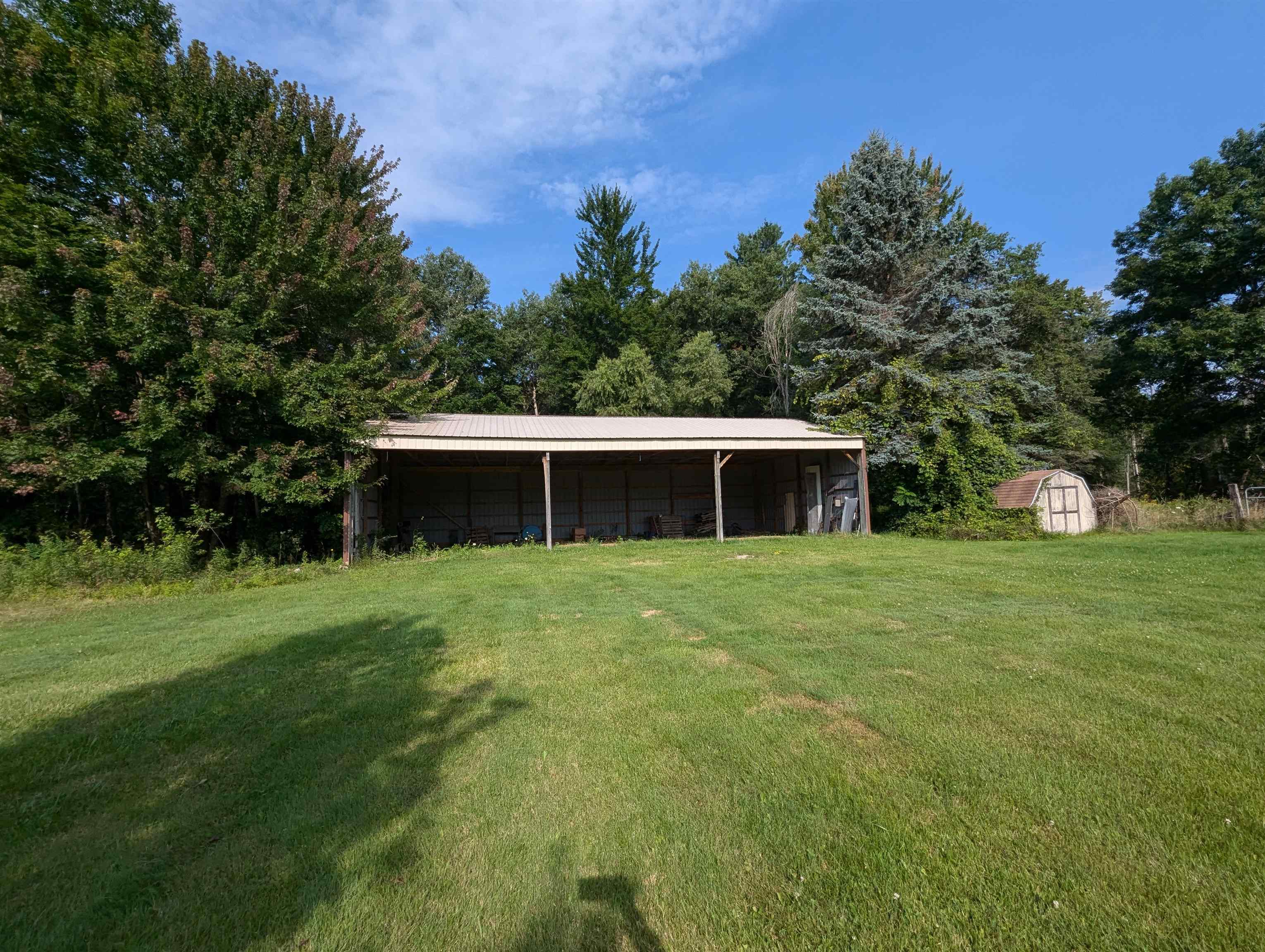 4850 South Huron Road Standish, MI 48658 - Photo 15 of 50