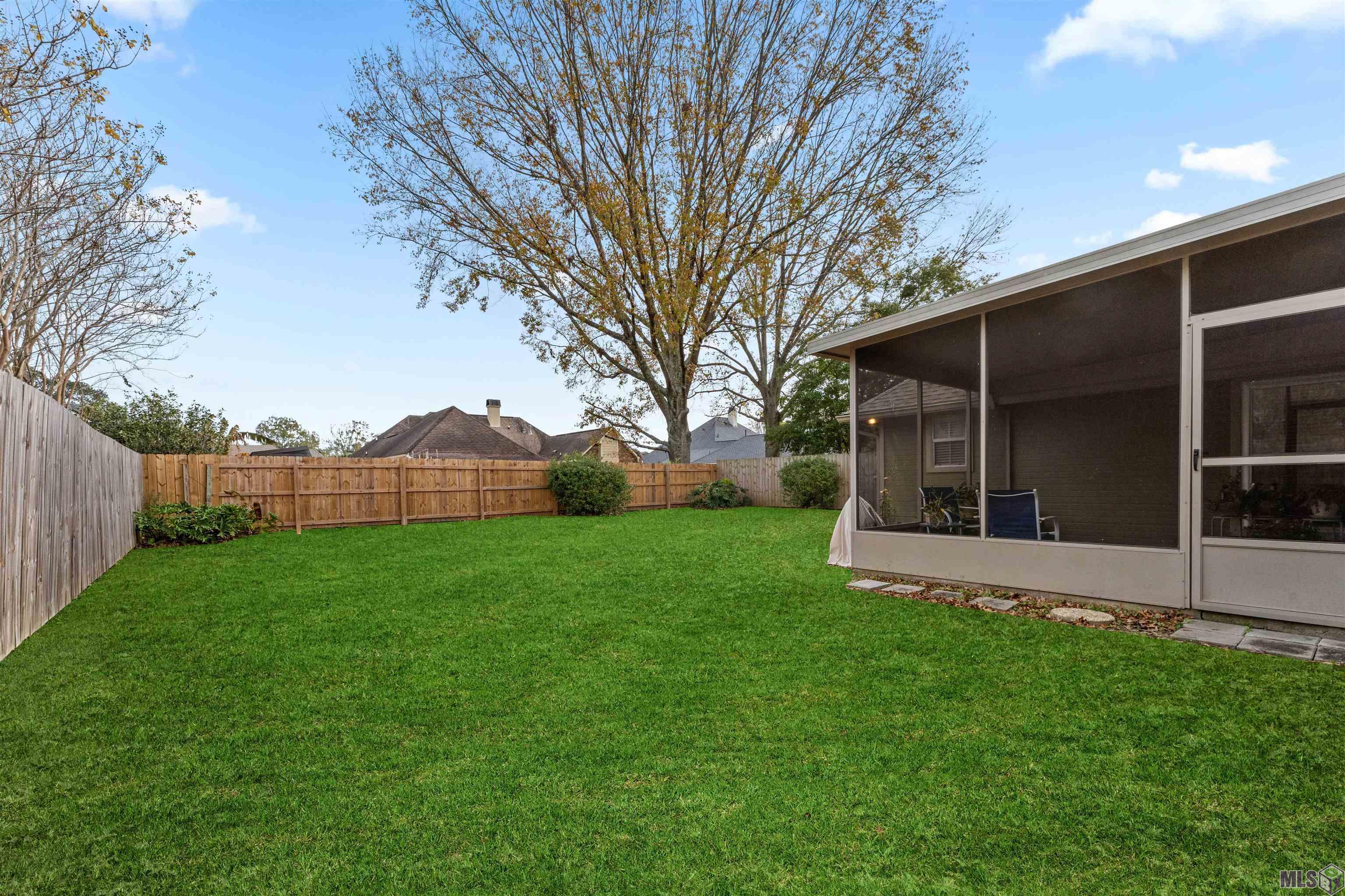4013 Meadow Ridge Drive Baton Rouge, LA 70817 - Photo 23 of 25 Gallery Image 23