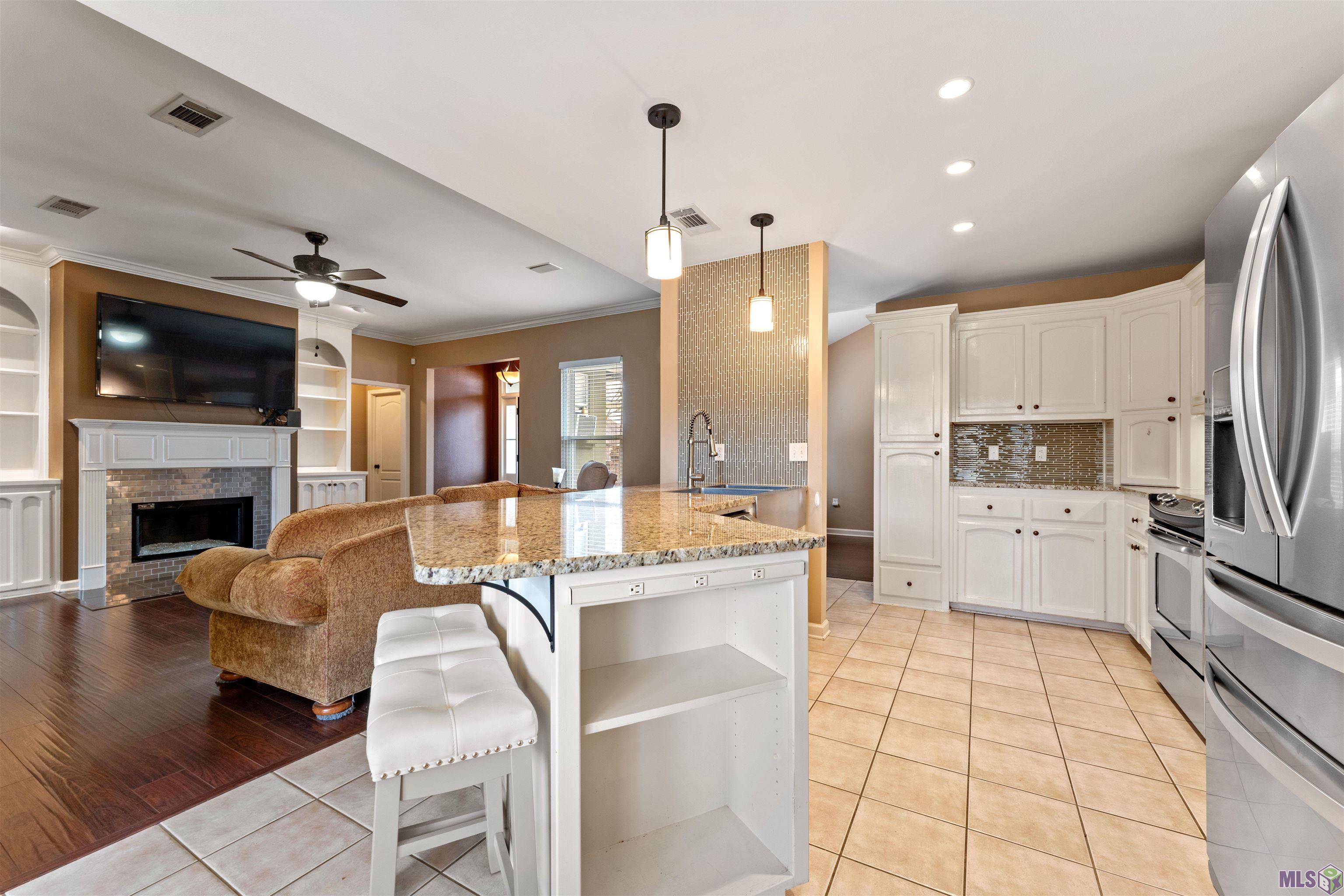 4013 Meadow Ridge Drive Baton Rouge, LA 70817 - Photo 6 of 25 Gallery Image 6