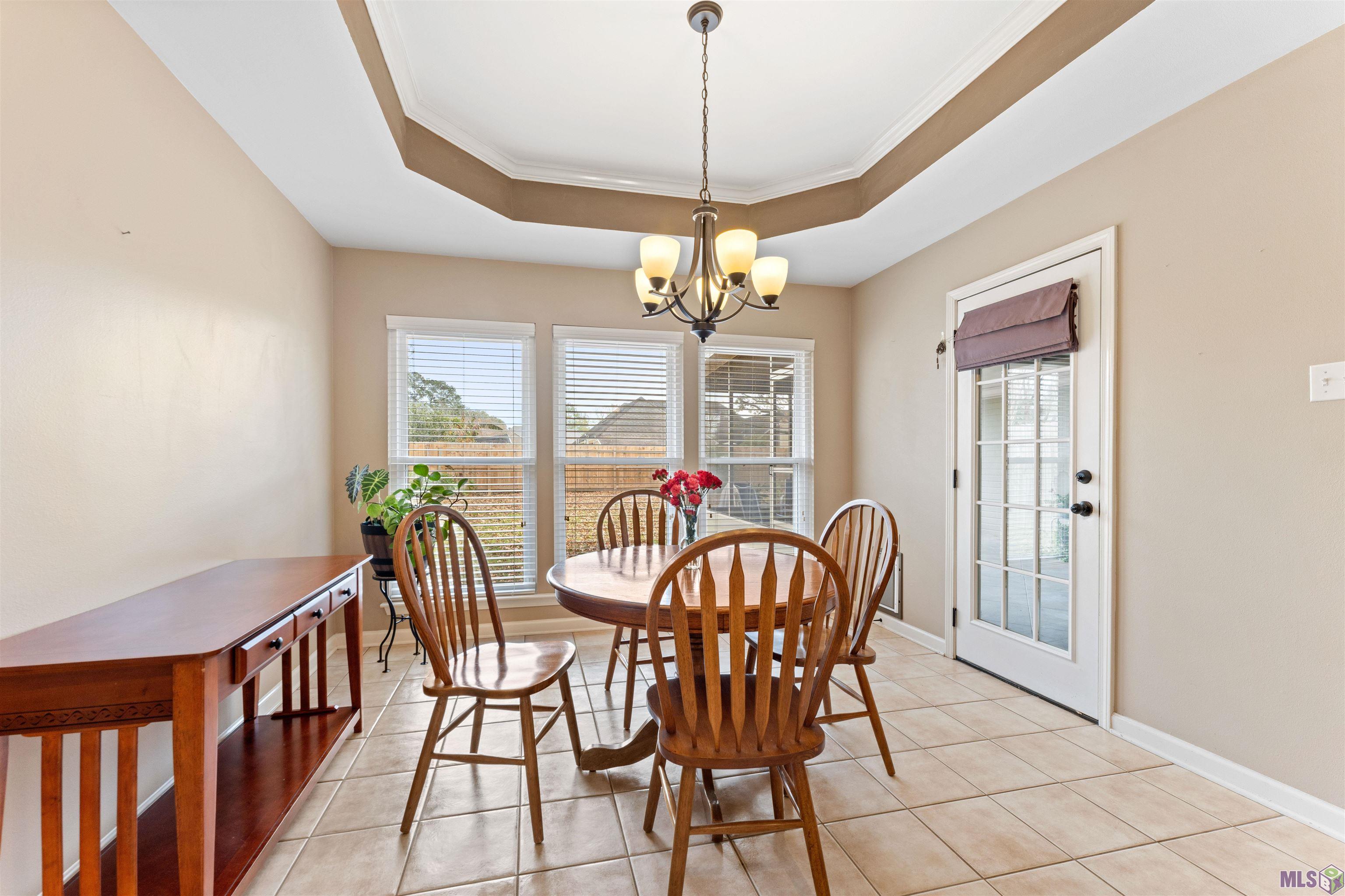 4013 Meadow Ridge Drive Baton Rouge, LA 70817 - Photo 10 of 25 Gallery Image 10