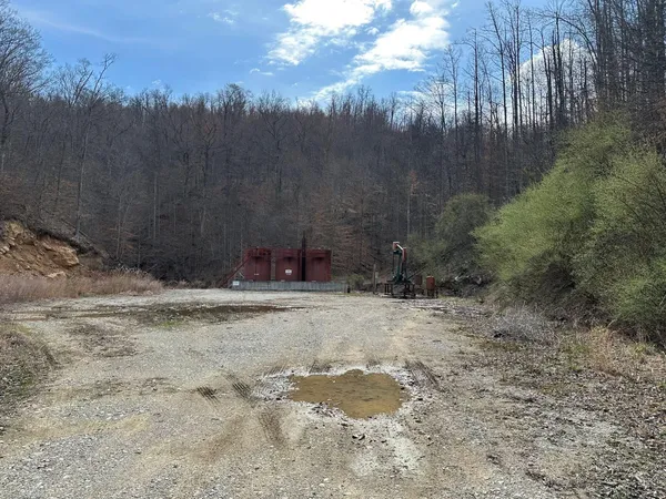 $289,000 | 4242 Right Fork Georges Creek Road, Louisa, KY 41230