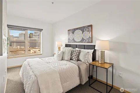 $320,000 | 1620 Belmont Avenue, Unit 623, Seattle, WA 98122