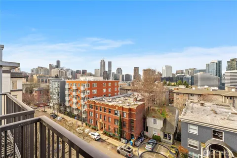 $320,000 | 1620 Belmont Avenue, Unit 623, Seattle, WA 98122