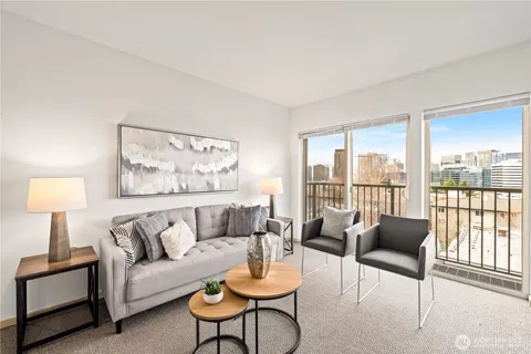 $320,000 | 1620 Belmont Avenue, Unit 623, Seattle, WA 98122