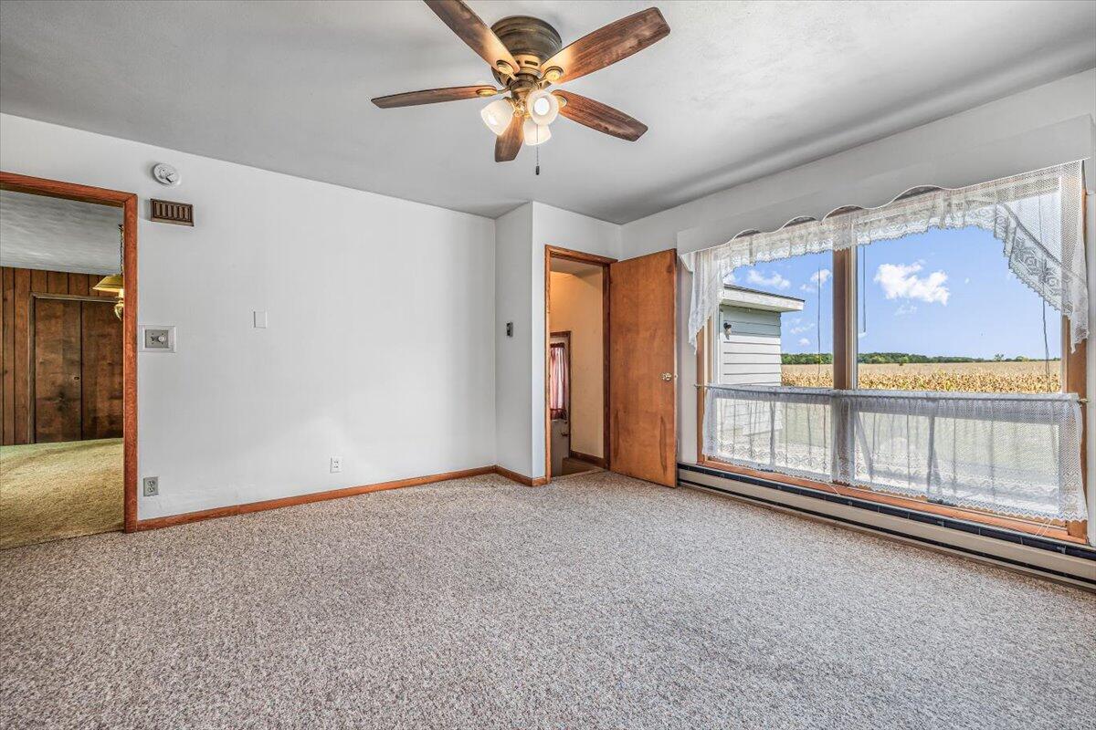 17567 Lakeside Road Three Oaks, MI 49128 - Photo 16 of 50 Dining Area