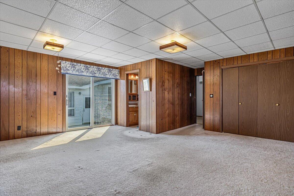 17567 Lakeside Road Three Oaks, MI 49128 - Photo 21 of 50 Primary Bedroom