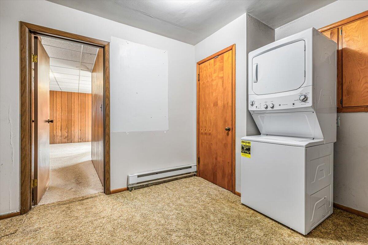 17567 Lakeside Road Three Oaks, MI 49128 - Photo 25 of 50 Laundry