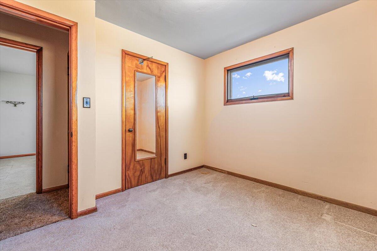 17567 Lakeside Road Three Oaks, MI 49128 - Photo 27 of 50 Bedroom 2