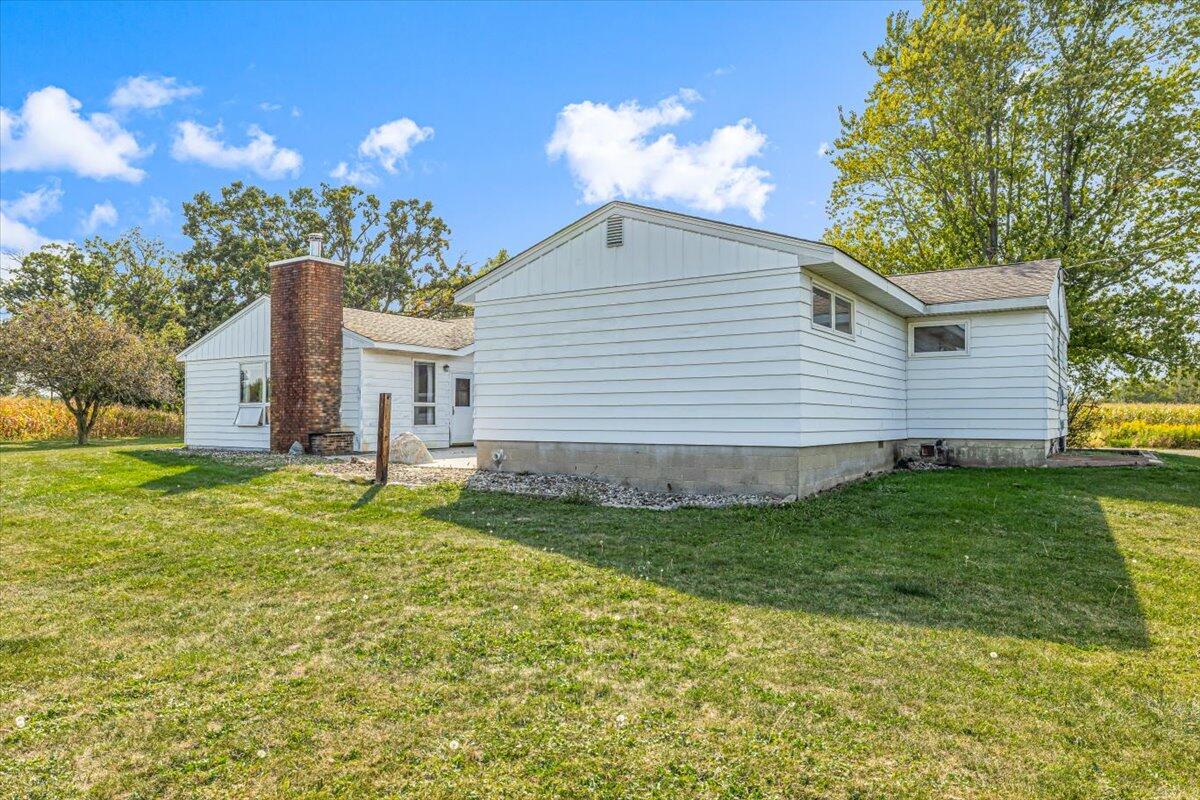 17567 Lakeside Road Three Oaks, MI 49128 - Photo 40 of 50 Exterior Back