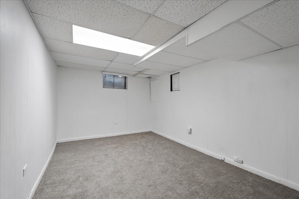 2821 Covert Road Glenview, IL 60025 - Photo 28 of 28