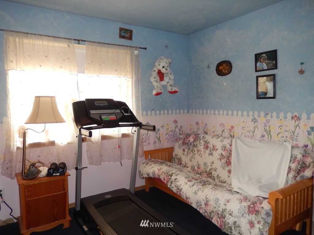 8012 188th Avenue Southwest Rochester, WA 98579 - Photo 14 of 24