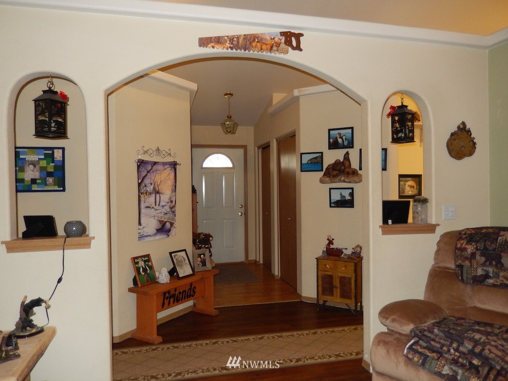 8012 188th Avenue Southwest Rochester, WA 98579 - Photo 5 of 24