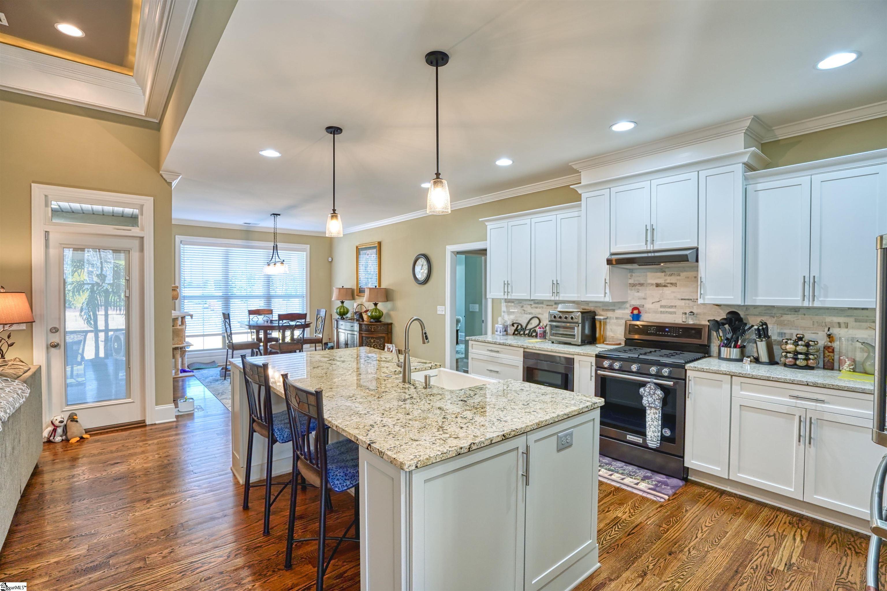 2035 Ivy Cottage Path Boiling Springs, SC 29316 - Photo 8 of 36 Gallery Image 8