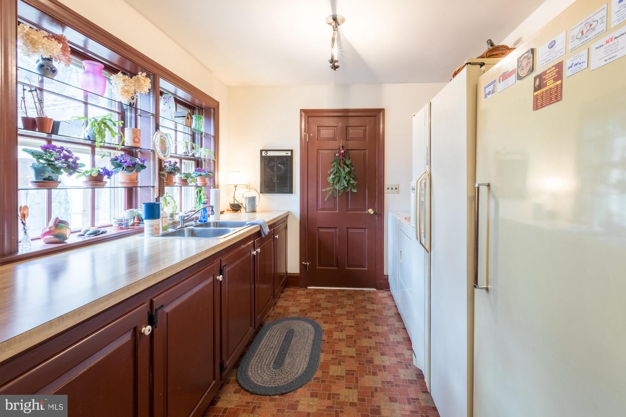 10509 Wickens Road Vienna, VA 22181 - Photo 28 of 57 Gallery Image 28