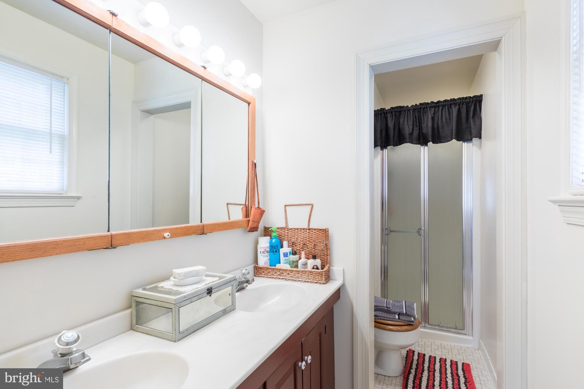 10509 Wickens Road Vienna, VA 22181 - Photo 44 of 57 Gallery Image 44