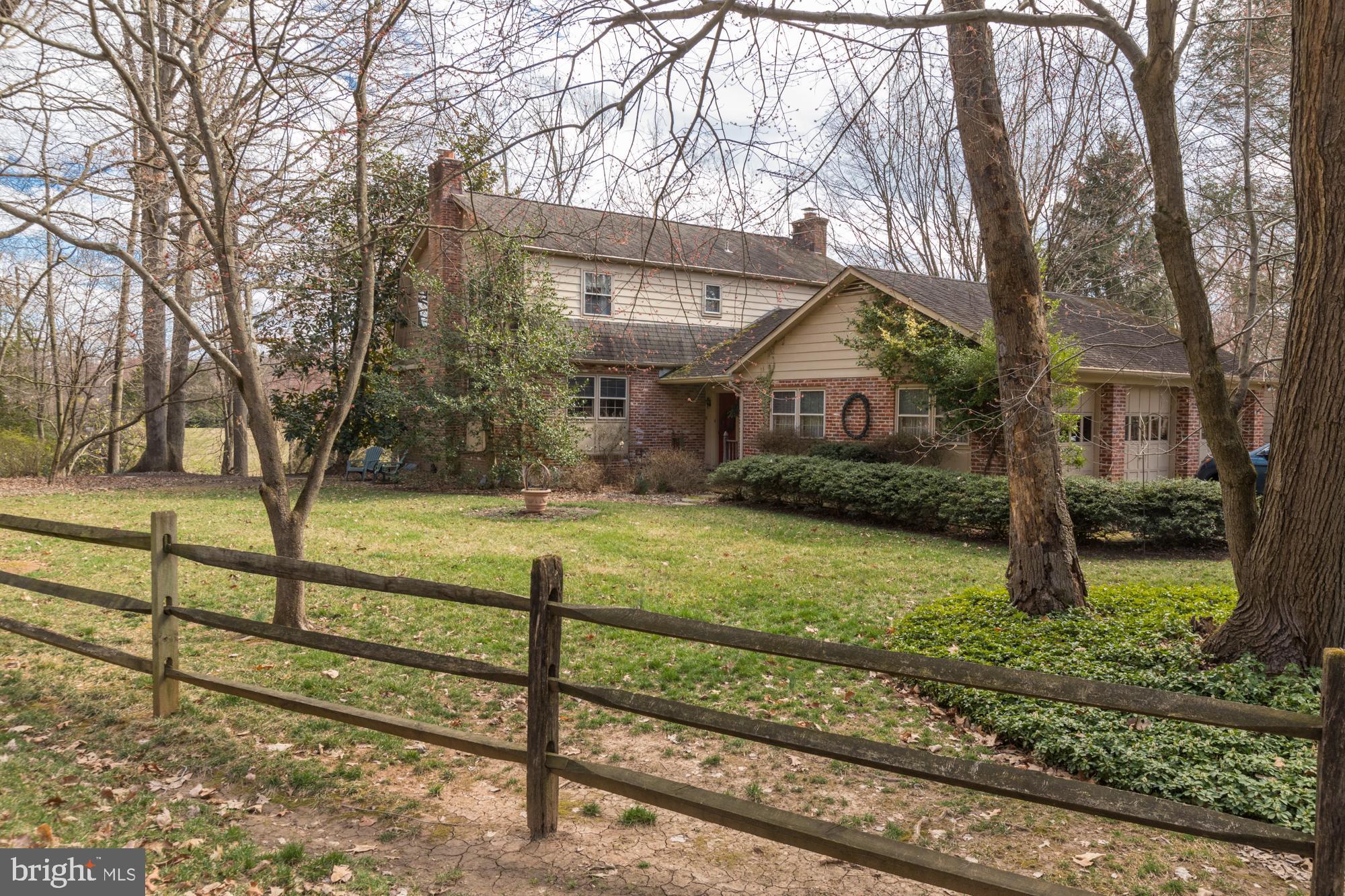 10509 Wickens Road Vienna, VA 22181 - Photo 9 of 57 Gallery Image 9