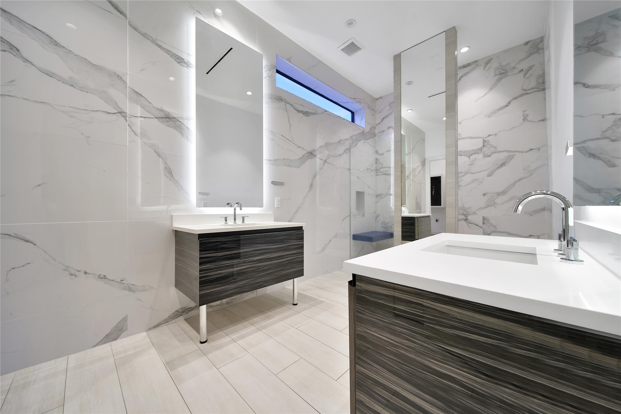 819 West 24th Street, Unit D Houston, TX 77008 - Photo 18 of 27 Primary Bathroom