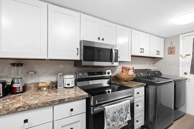 $240,000 | 3 Marsh Harbor Drive, Unit 3E, Beaufort, SC 29907