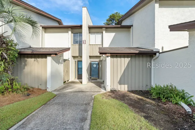 $240,000 | 3 Marsh Harbor Drive, Unit 3E, Beaufort, SC 29907
