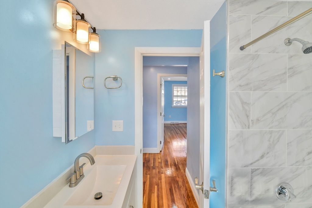 10 Fitzpatrick Avenue Brockton, MA 02301 - Photo 18 of 41