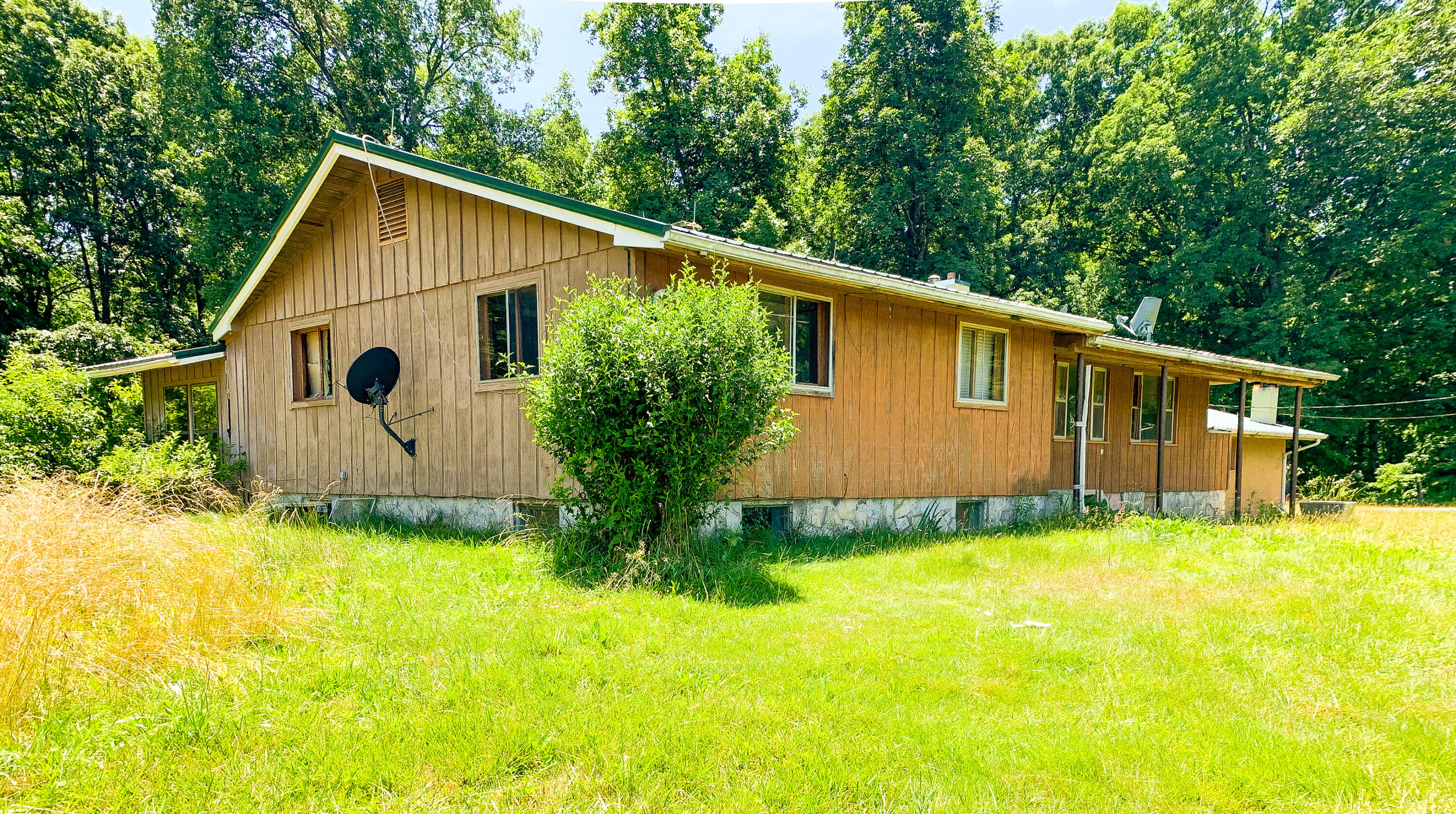 597 Shaver Road Dayton, TN 37321 - Photo 5 of 22 IMG_3908