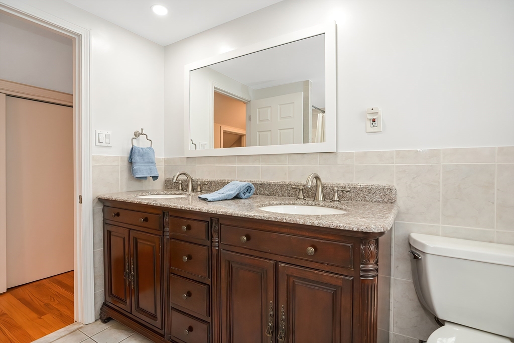 7 Ashdale Road Canton, MA 02021 - Photo 23 of 37 Gallery Image 23