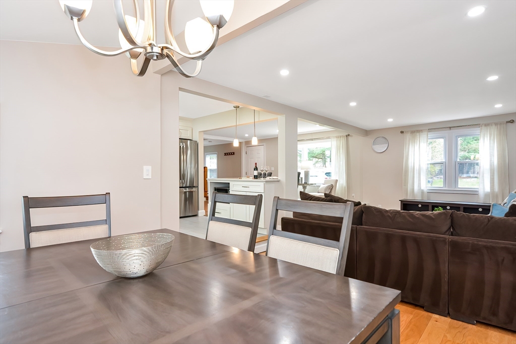 7 Ashdale Road Canton, MA 02021 - Photo 10 of 37 Gallery Image 10