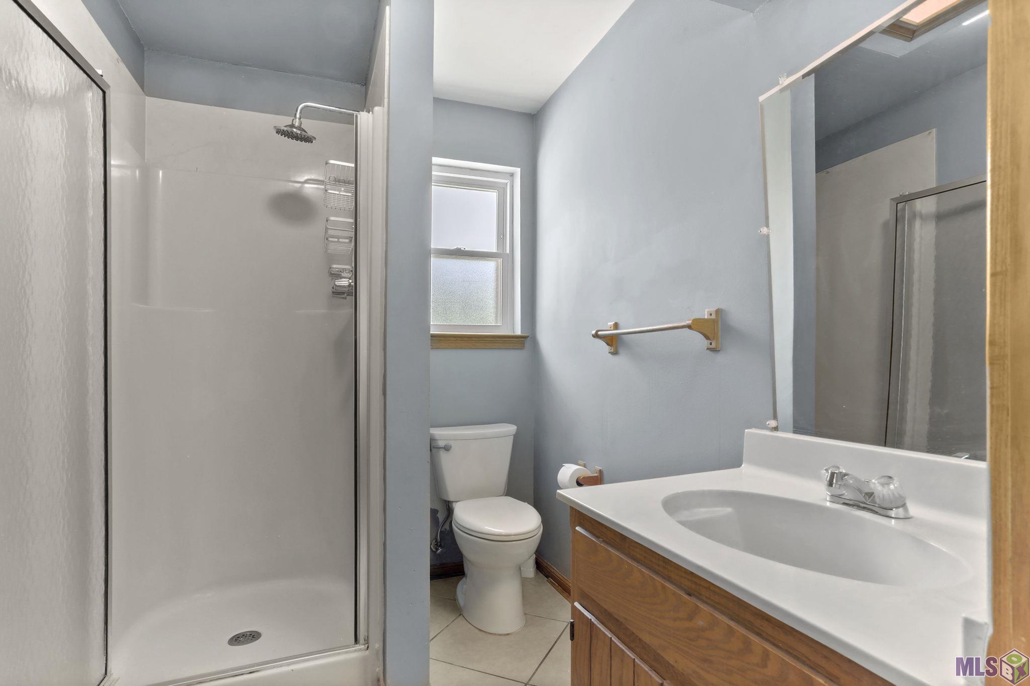 22185 Hoo Shoo Too Road Baton Rouge, LA 70817 - Photo 8 of 25 Full Bath by back door area