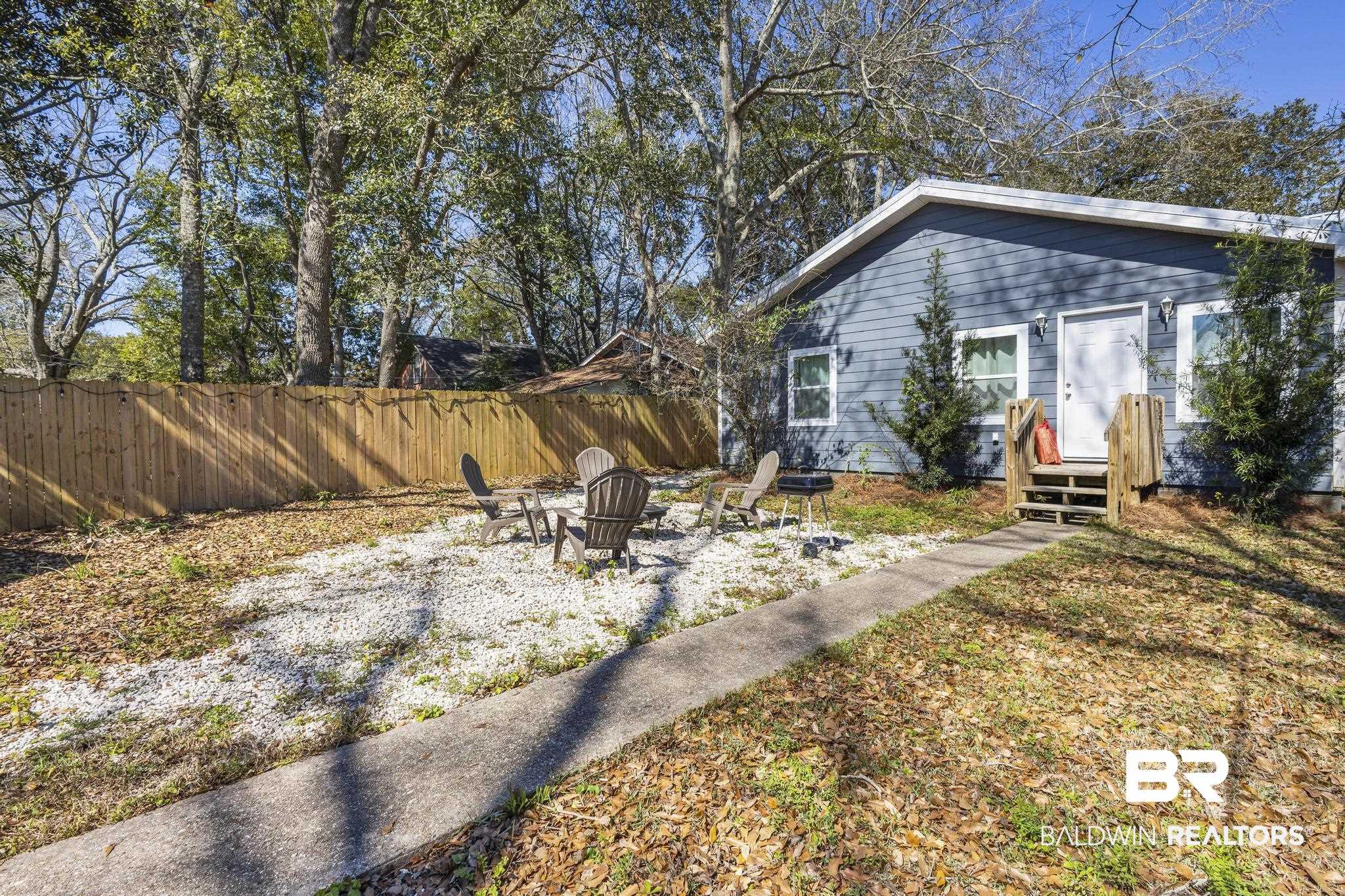 305 West Orange Avenue Foley, AL 36535 - Photo 10 of 35