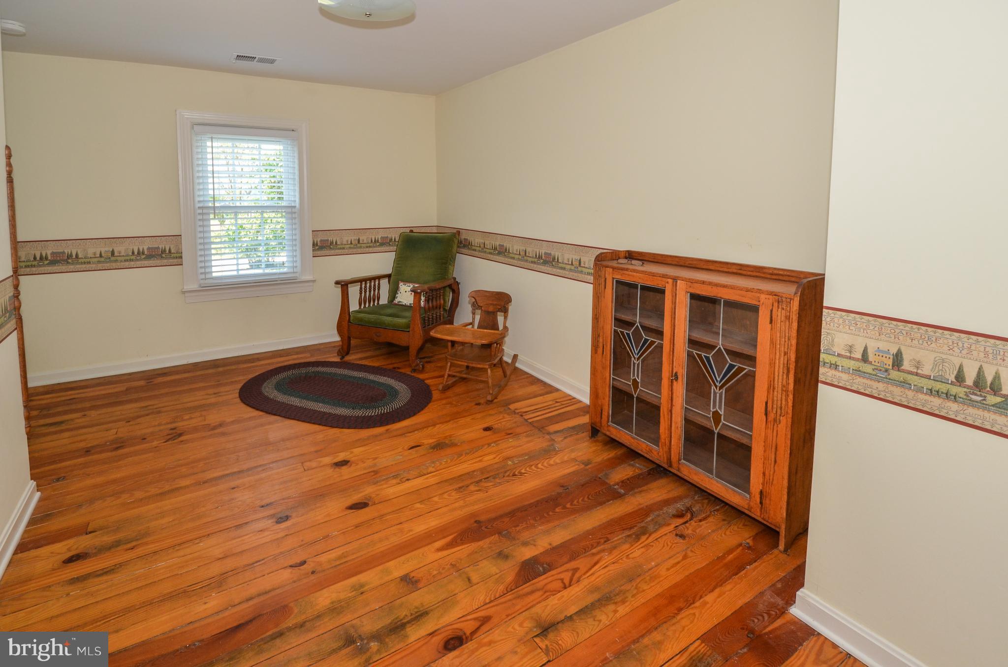 18912 Black Oak Road Purcellville, VA 20132 - Photo 21 of 66 Upper Level Bedroom 4