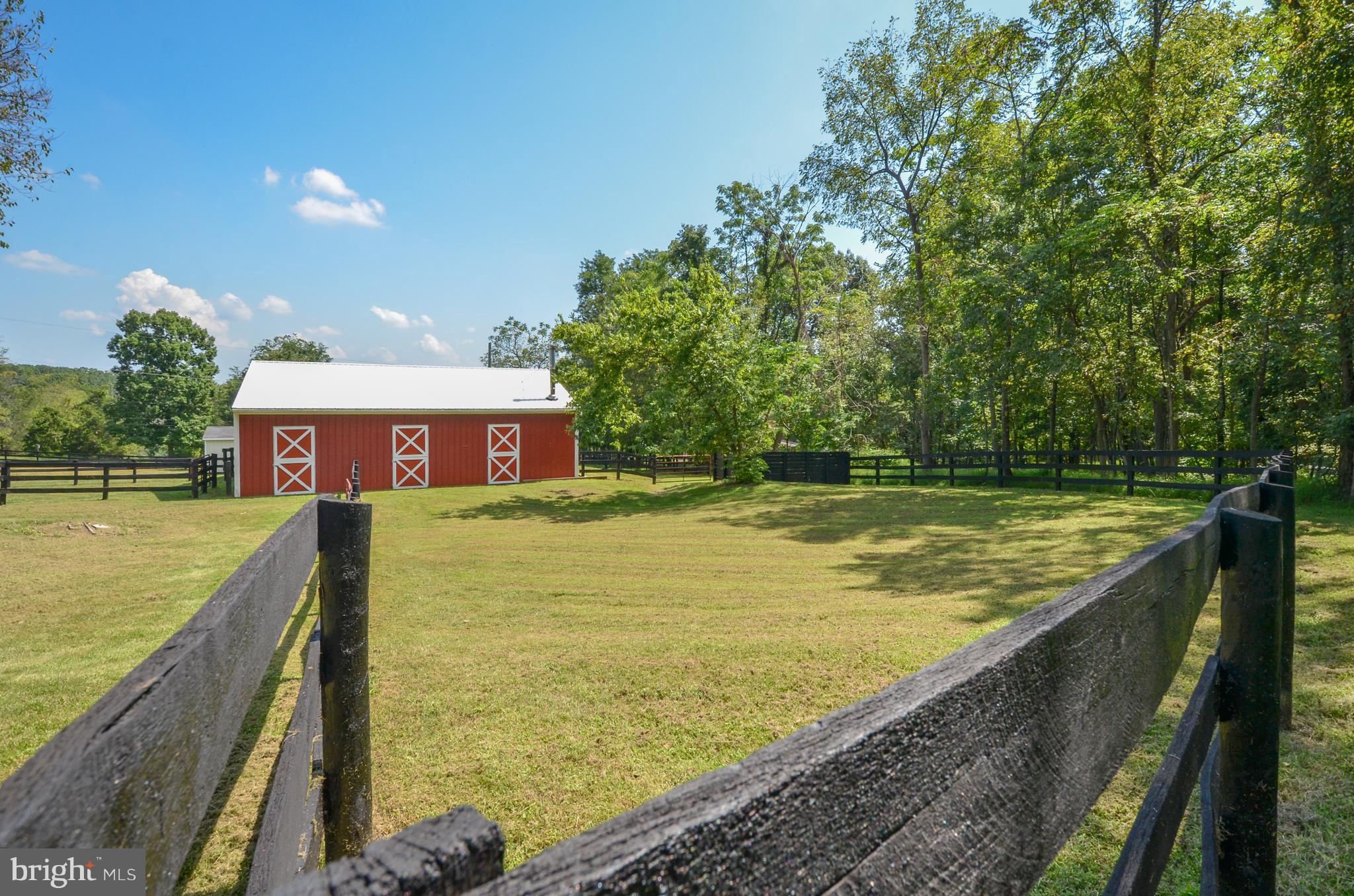 18912 Black Oak Road Purcellville, VA 20132 - Photo 55 of 66 Gallery Image 55