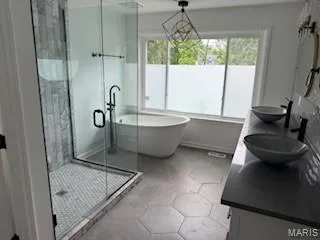 $775,000 | 803 North Kirkwood Road, St. Louis, MO 63122