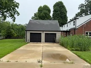 $775,000 | 803 North Kirkwood Road, St. Louis, MO 63122