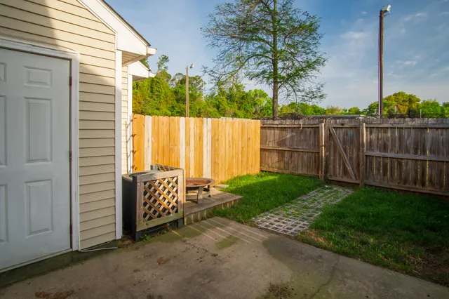 $2,250 | 234 Stefan Drive, Unit 4C, Charleston, SC 29412