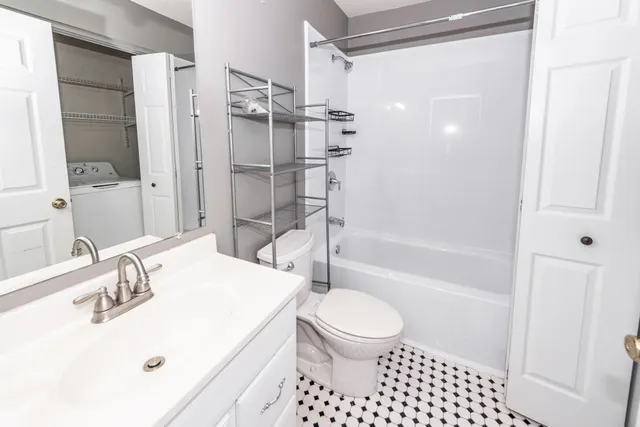 $2,250 | 234 Stefan Drive, Unit 4C, Charleston, SC 29412