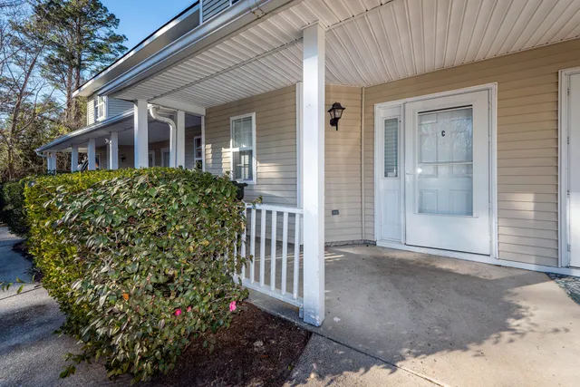 $2,250 | 234 Stefan Drive, Unit 4C, Charleston, SC 29412