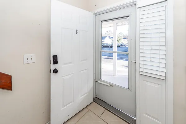 $1,975 | 234 Stefan Drive, Unit 4C, Charleston, SC 29412