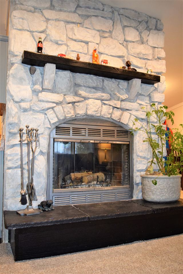 3109 West Wallen Road Fort Wayne, IN 46818 - Photo 3 of 27 Gallery Image 3