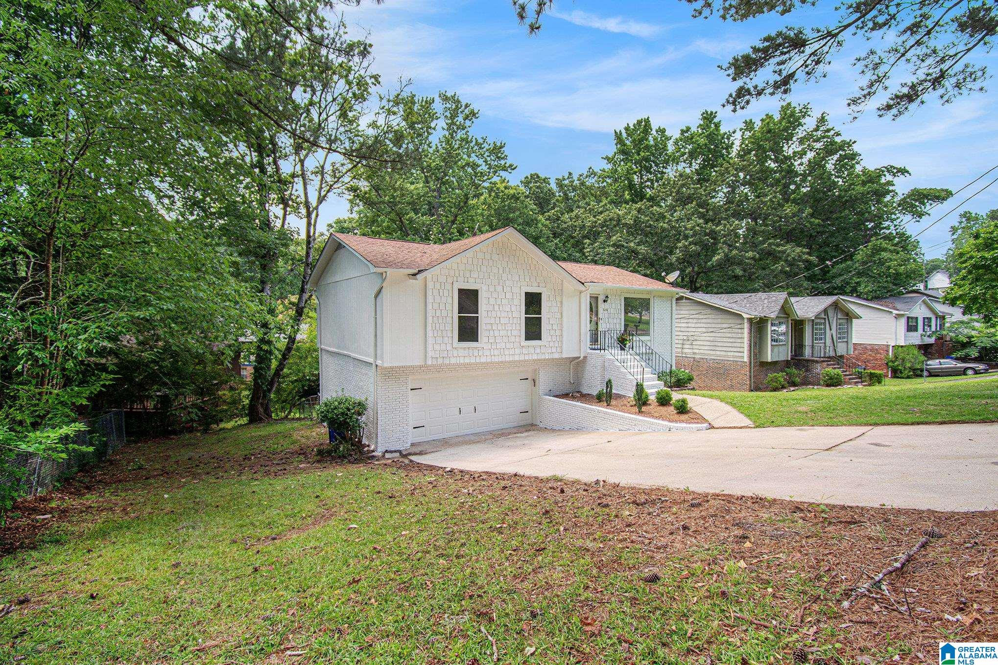 5268 Dresden Road Birmingham, AL 35210 - Photo 4 of 34