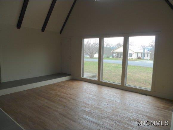 180 West A Harris Road Morganton, NC 28655 - Photo 5 of 10 Gallery Image 5