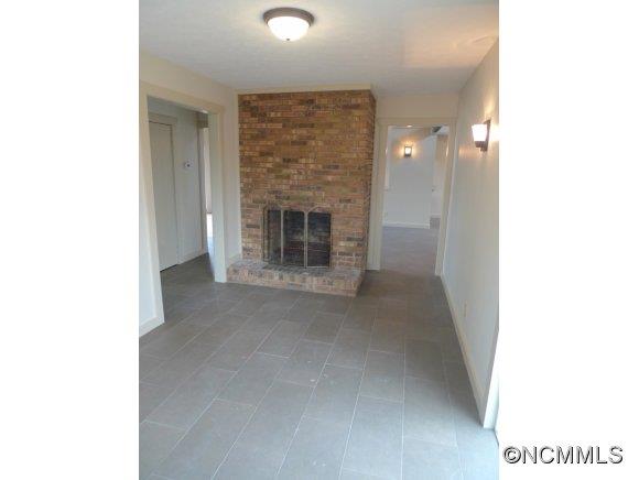 180 West A Harris Road Morganton, NC 28655 - Photo 6 of 10 Gallery Image 6