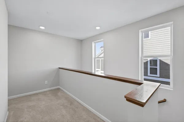 $425,000 | 9699 4th Street North, Lake Elmo, MN 55042