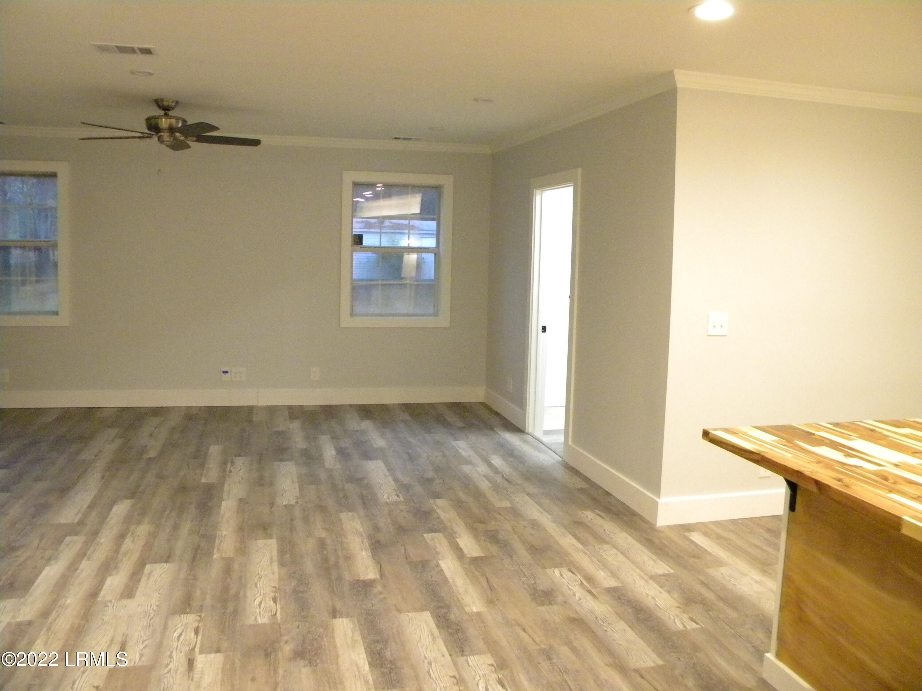 1486 Bees Creek Road Ridgeland, SC 29936 - Photo 5 of 23 DSCN6135
