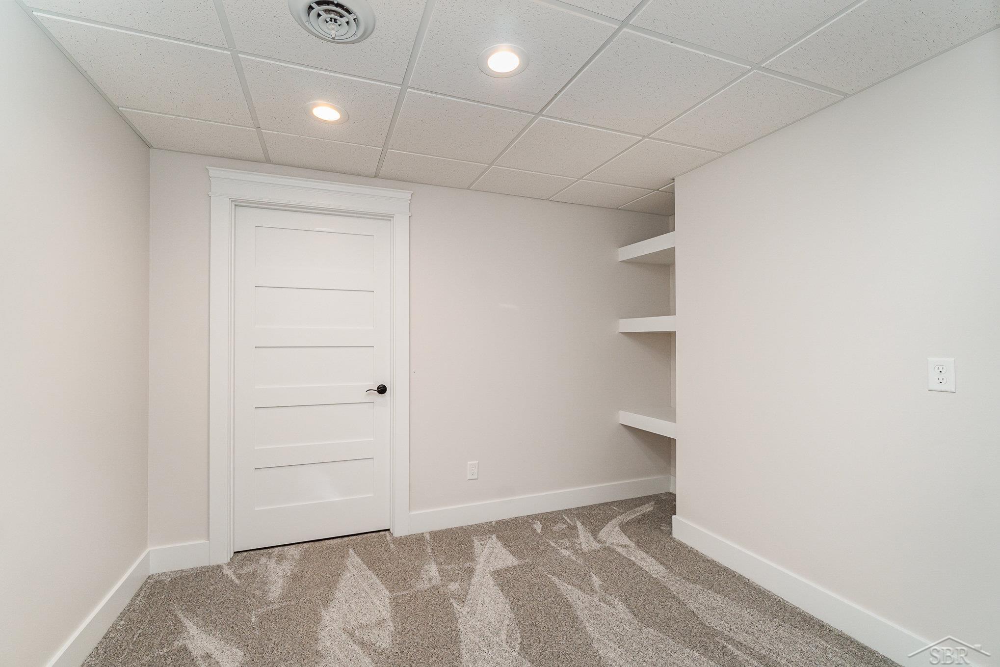 5523 North Thomas Road Freeland, MI 48623 - Photo 24 of 35