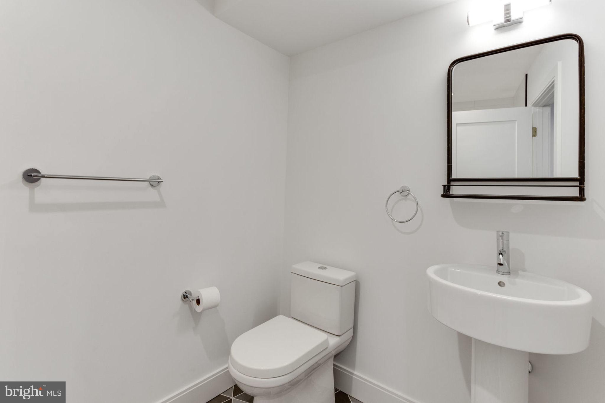 2829 1st Road North Arlington, VA 22201 - Photo 64 of 69 Gallery Image 64