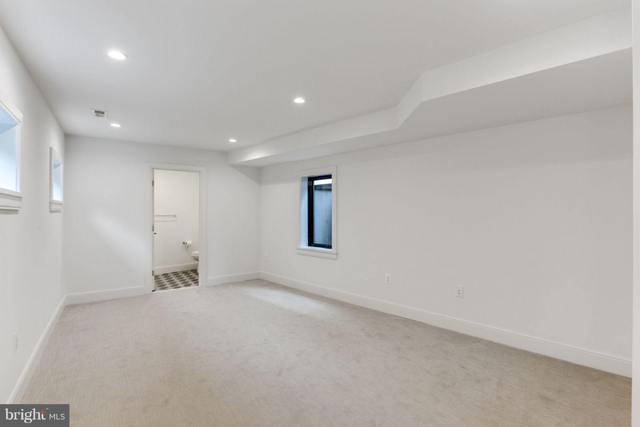 2829 1st Road North Arlington, VA 22201 - Photo 66 of 69 Gallery Image 66