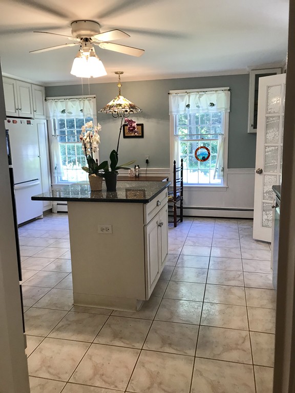 44 Border Street Scituate, MA 02066 - Photo 8 of 15 Gallery Image 8